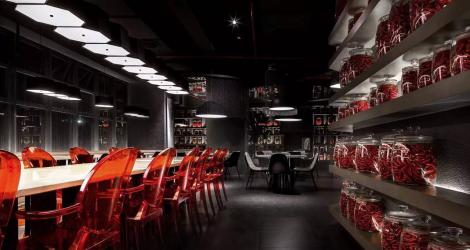 HKIRC醫(yī)療中心，把醫(yī)美中心變成了花園回